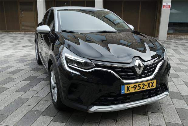 RENAULT 2021 MODEL CAPTUR1.0 TCE PETROL MANUAL PETROL